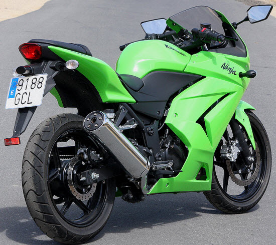 Honda 200cc sport bikes #4